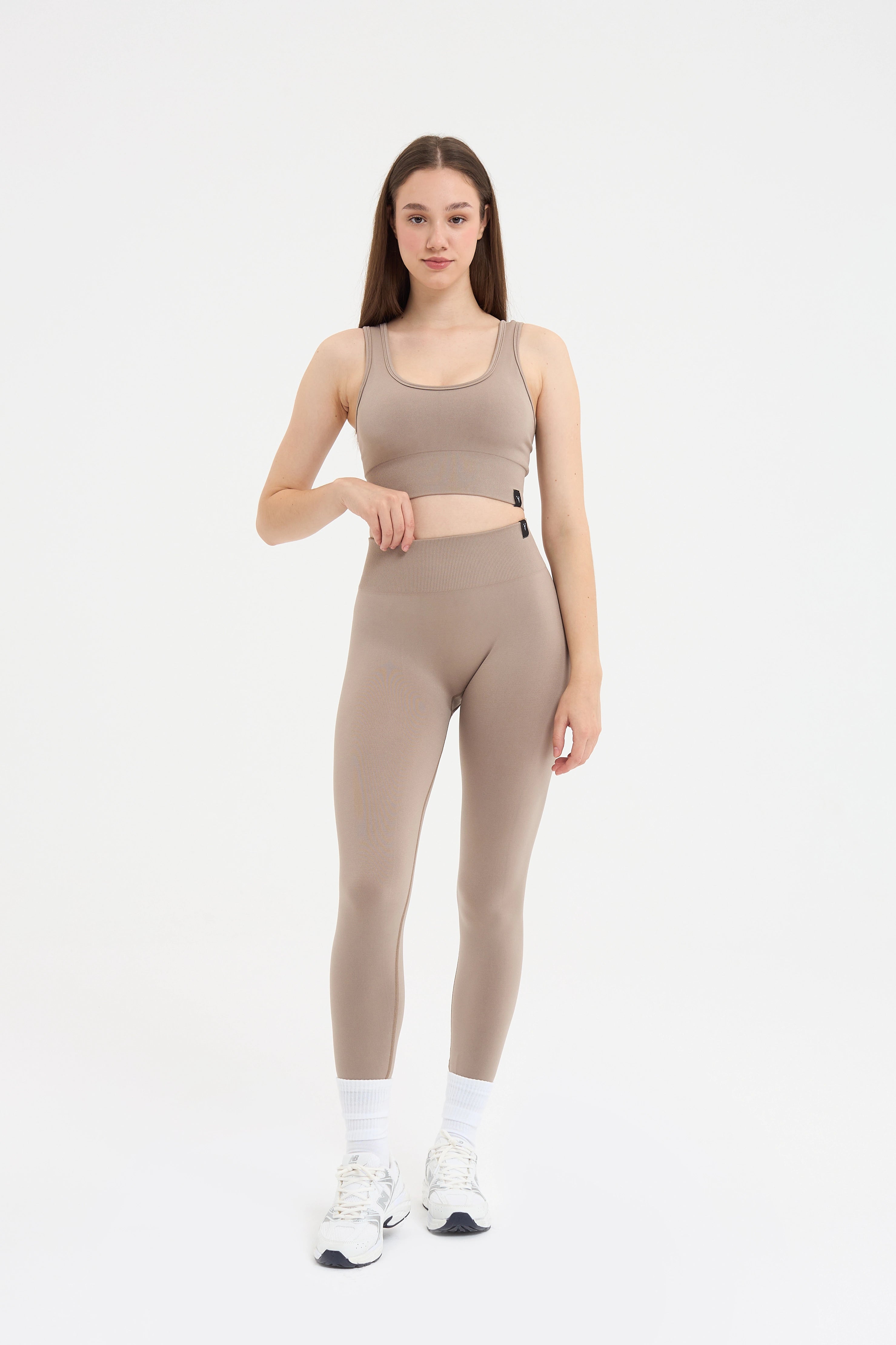 Essential Askılı Crop Top Büstiyer Bej