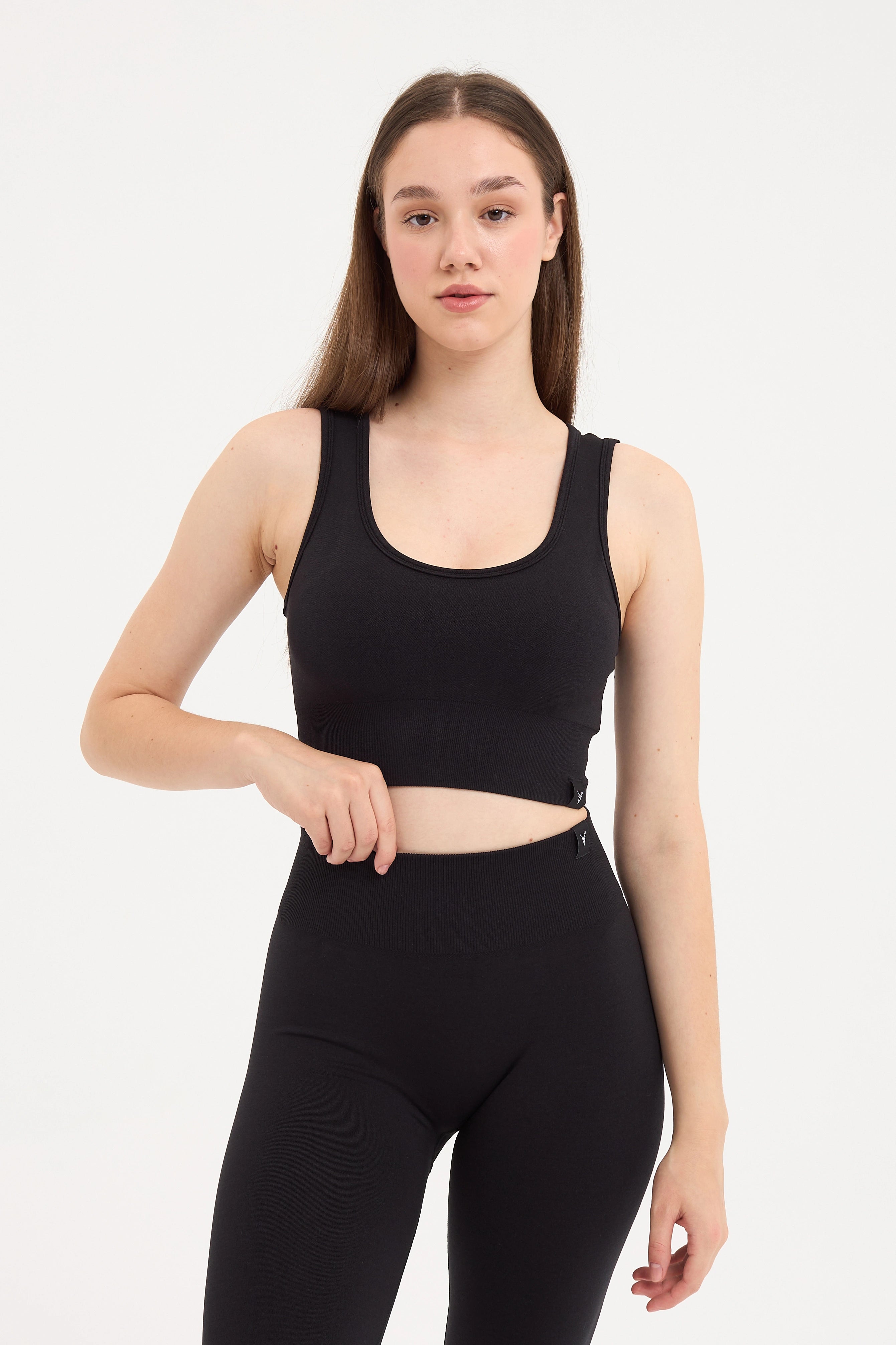 Essential Askılı Crop Top Büstiyer Siyah