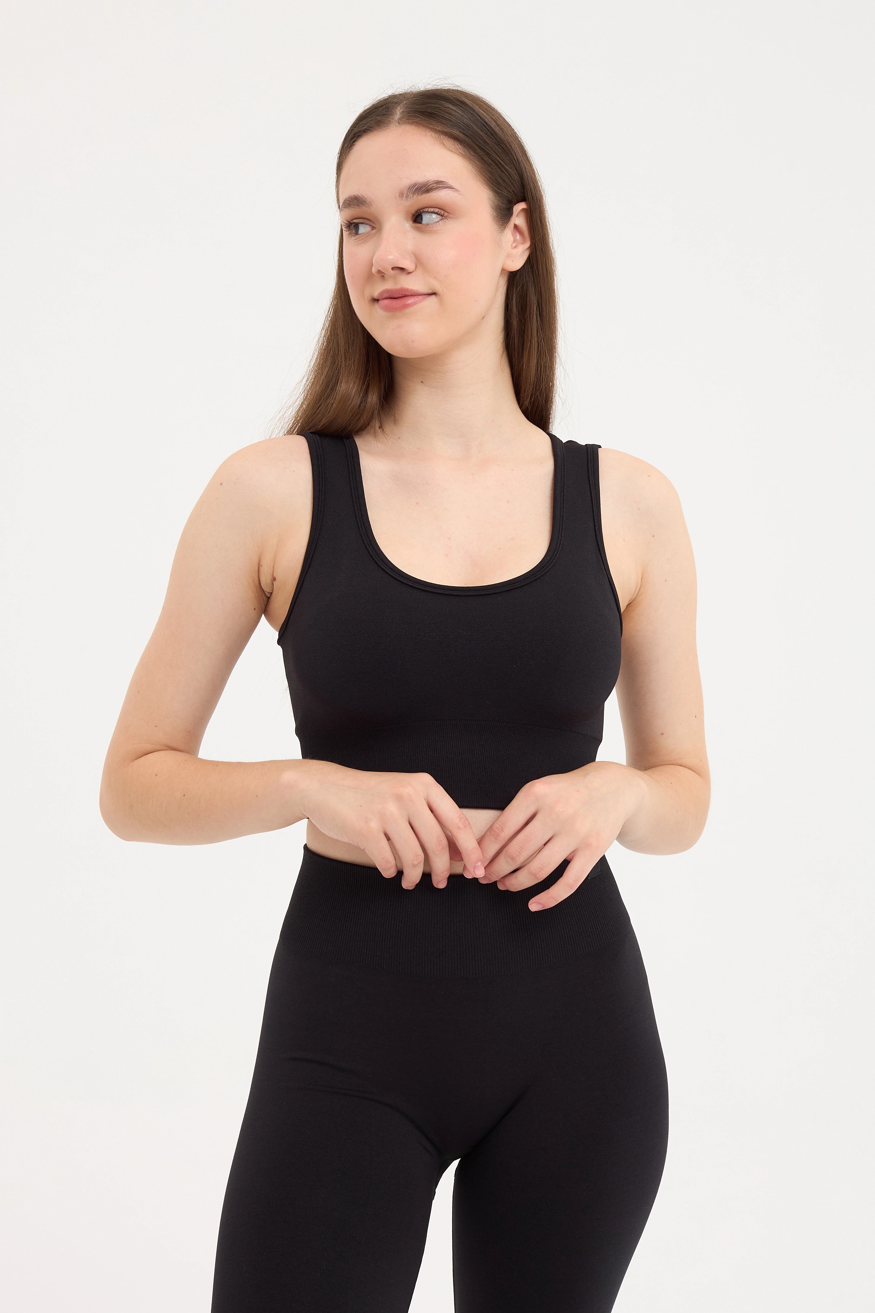 Essential Askılı Crop Top Büstiyer Siyah