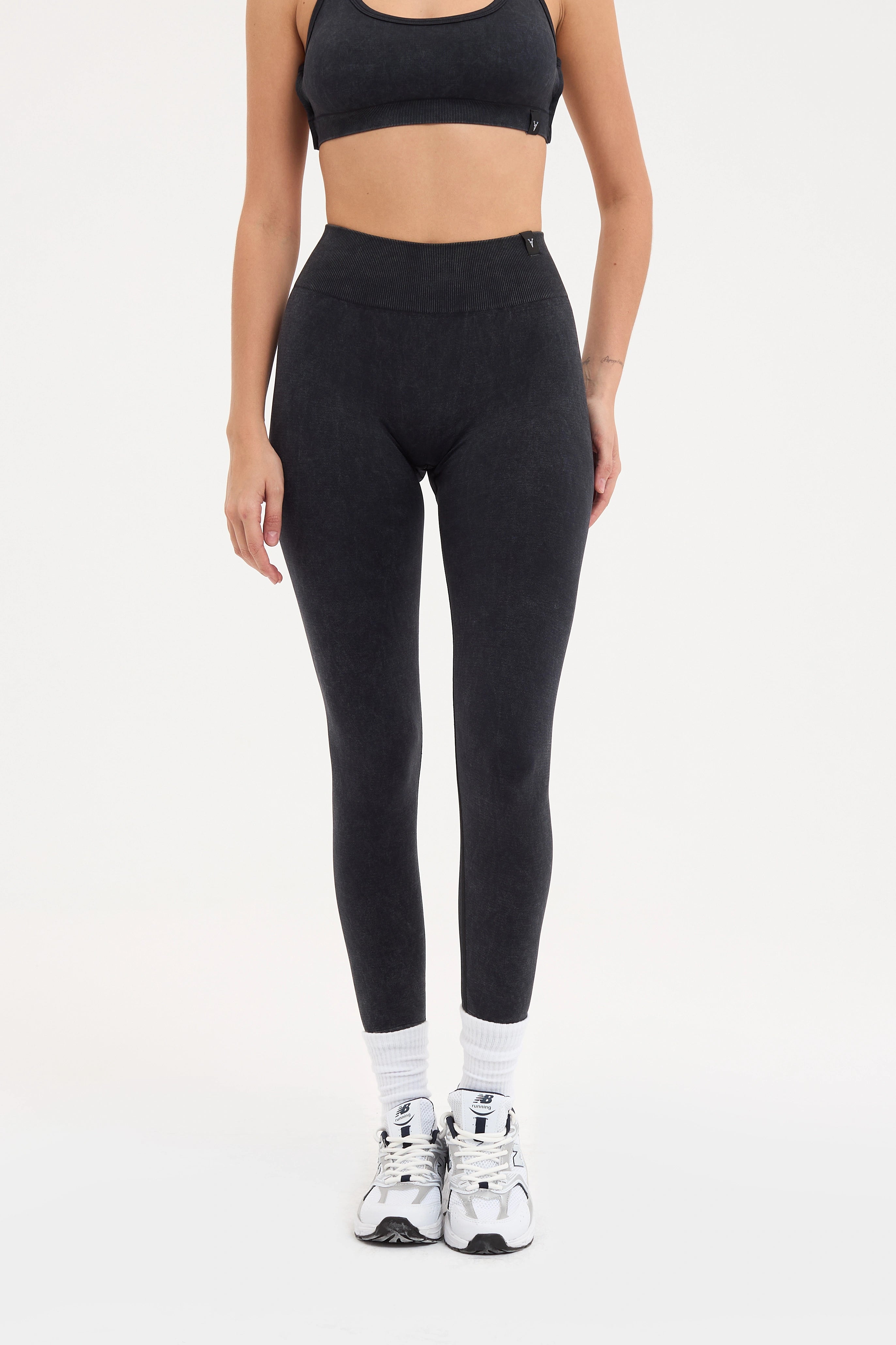 Glowfit Toparlayıcı Seamless Tayt Siyah