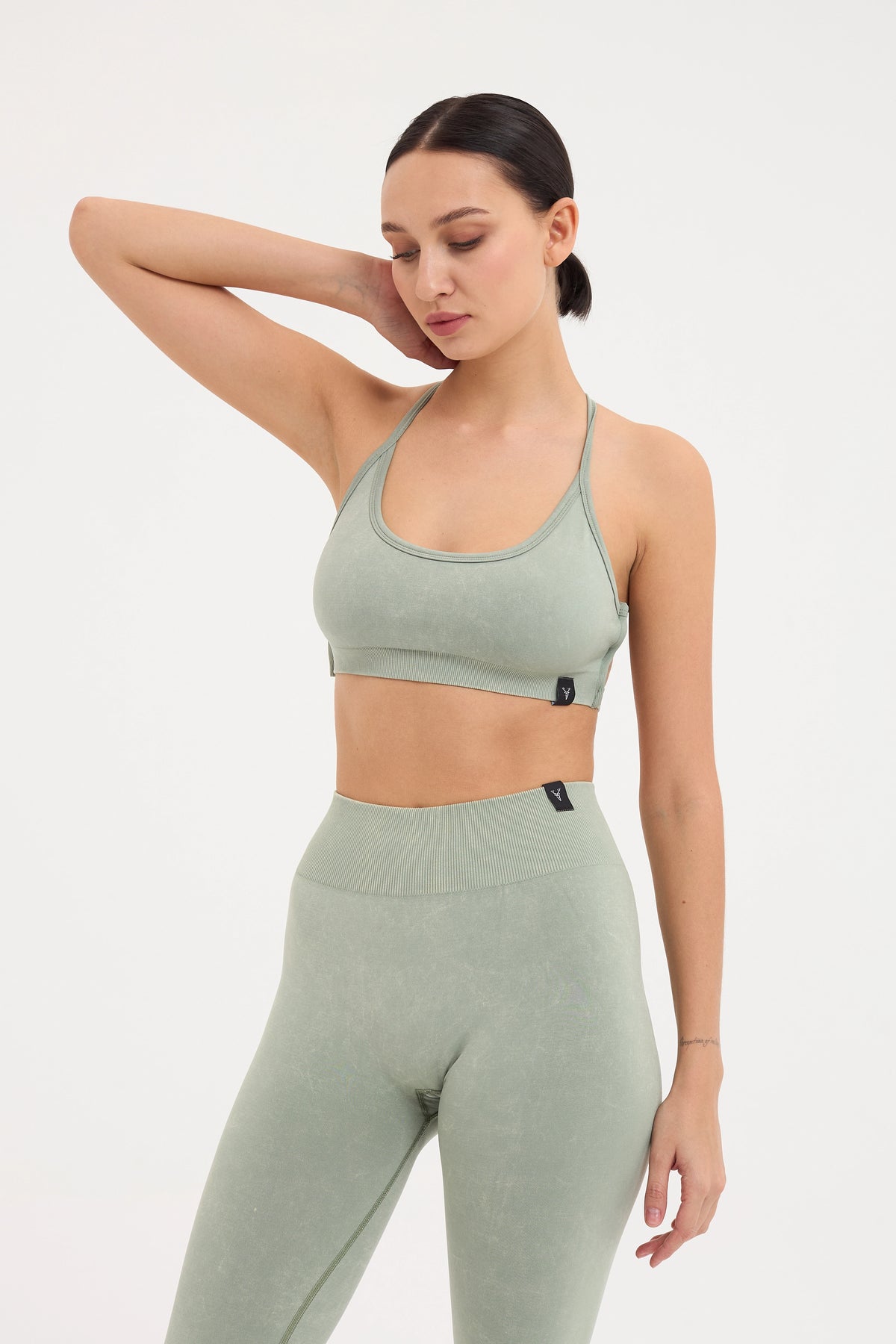 Glowfit Sırt Detaylı Askılı Bra Yeşil