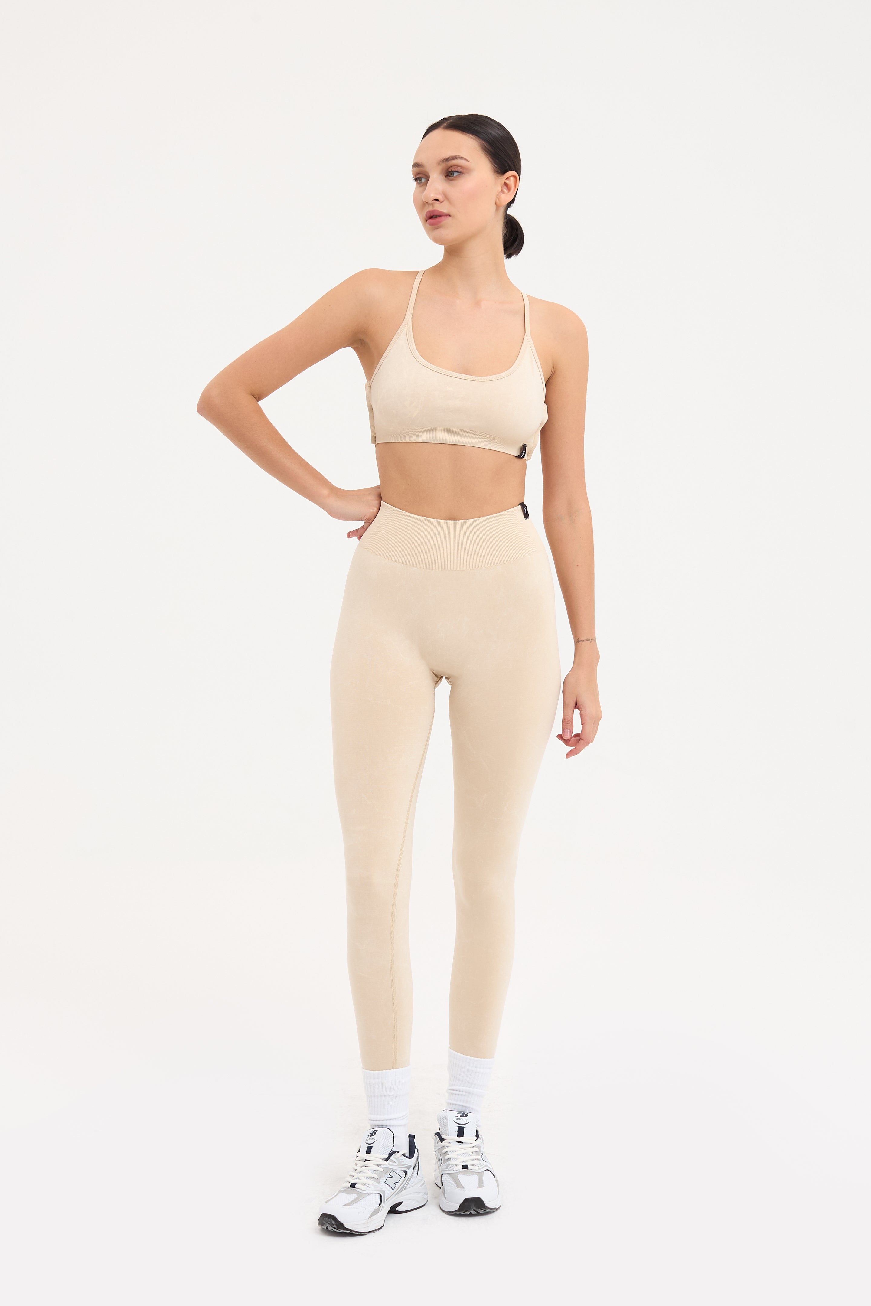 Glowfit Sırt Detaylı Askılı Bra Bej